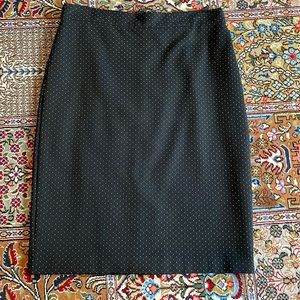 Black polka dot pencil skirt